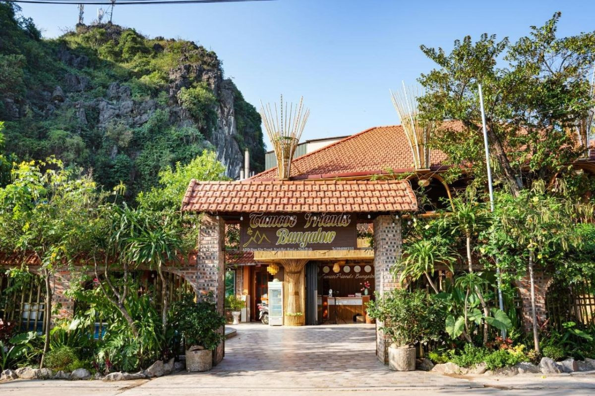 Căn homestay ở gần vách núi, điểm đặc trưng tại Hoa Lư, Ninh Bình